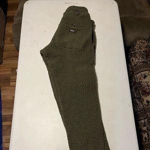 Fayettechill Polartech sweatpants - extremely soft and warm! Size small.